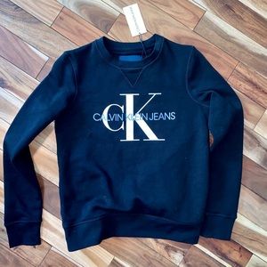 Black crew neck Calvin Klein sweatshirt
